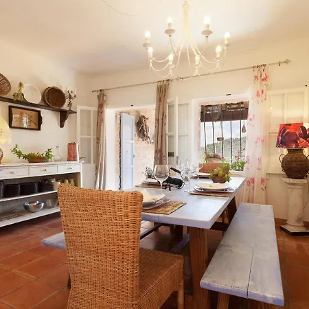 Casa Eva Mancor del Valle